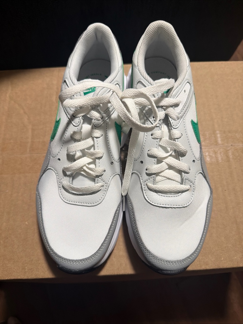 Nike Men's White Sneakers with Green Swoosh
